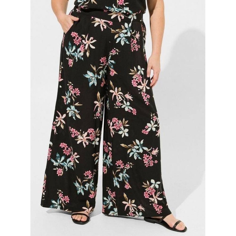 Torrid 2 2X Black Tropical Floral Challis Wide Leg High Rise Pull On Pants Plus